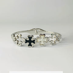 MODERN CROSS BANGLE