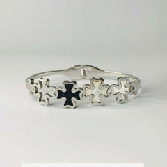 MODERN CROSS BANGLE