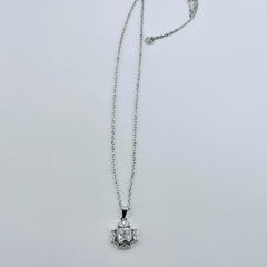 DIAMOND BLOSSOM NECKLACE