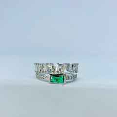 GEOMETRIC PRISM RING