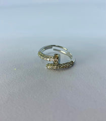 NAIL RING
