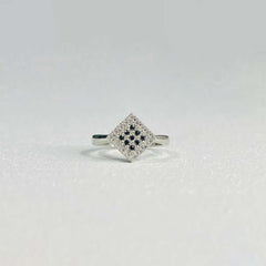 SQUARE DOT RING
