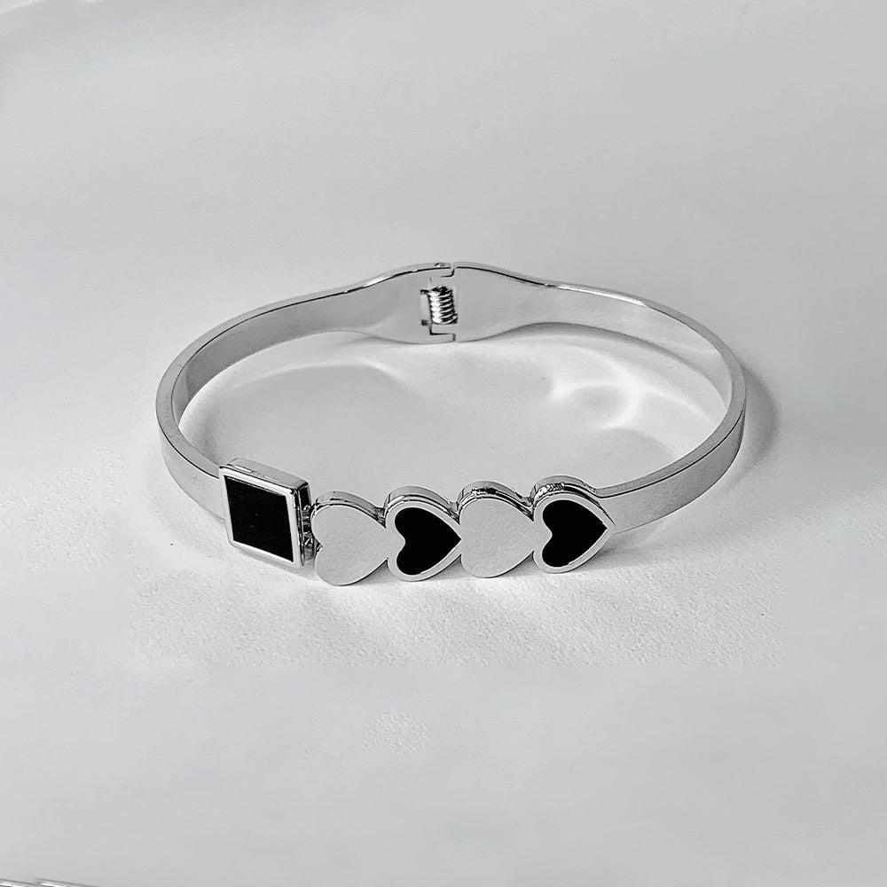 HEARTBEAT BANGLE