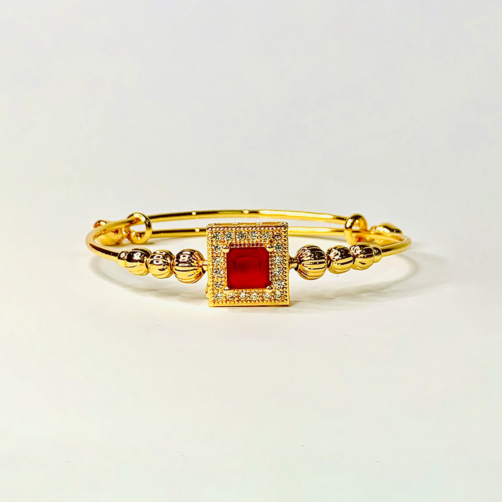 EMPRESS BANGLE