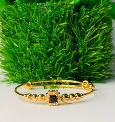 BRIGHT BLOOM BANGLE