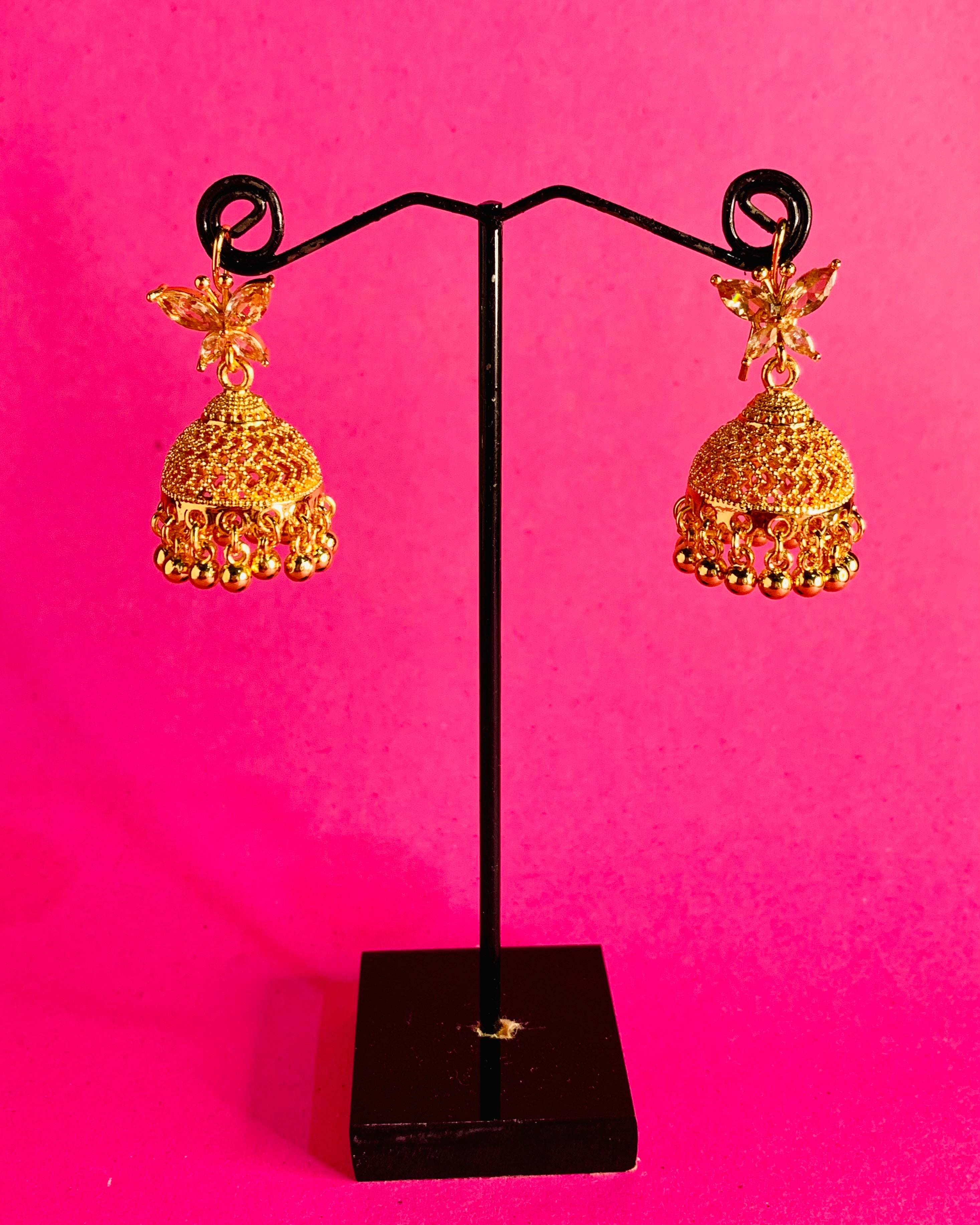GOLDEN FLORAL JHUMKA