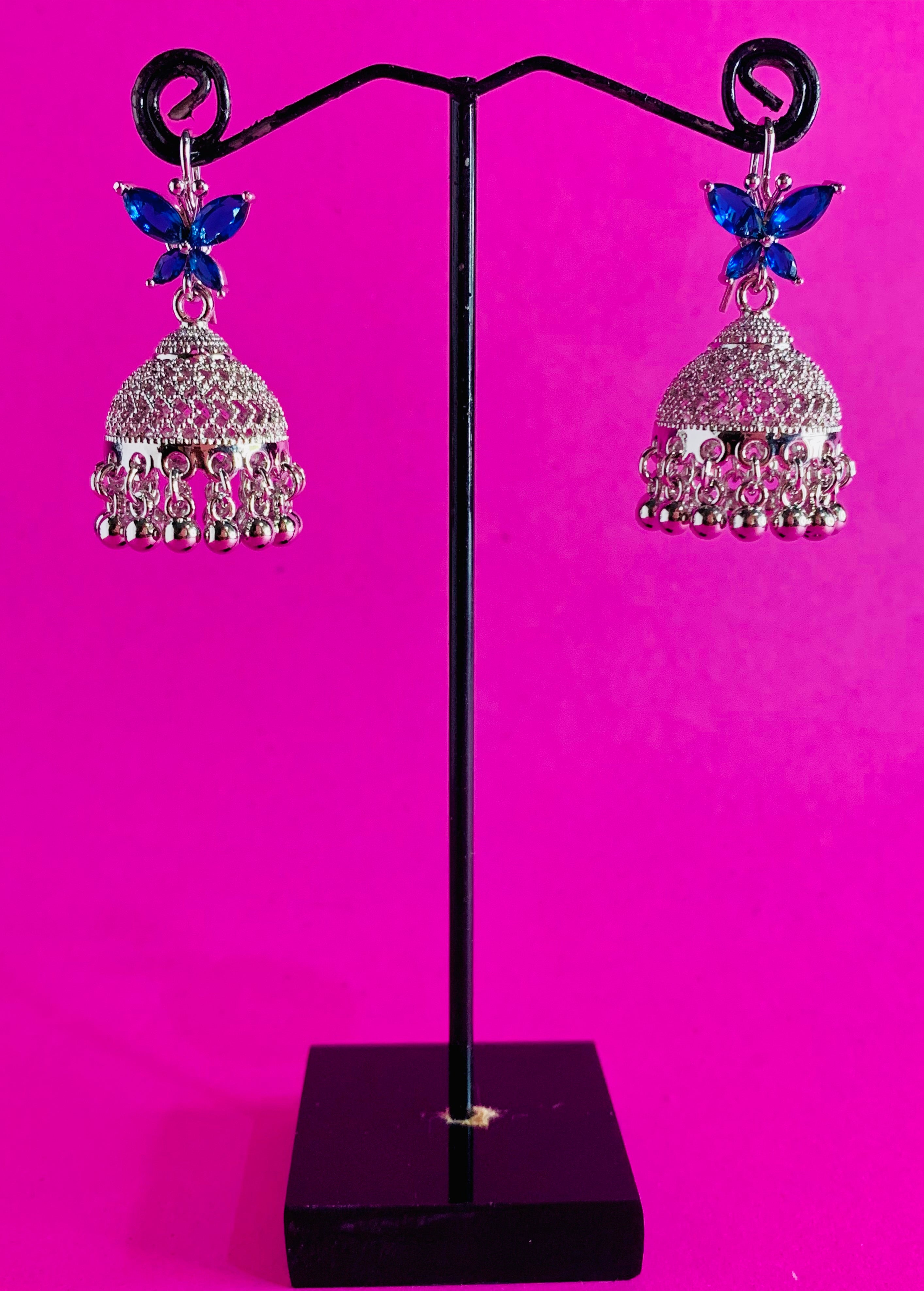 SILVER FLORAL JHUMKA