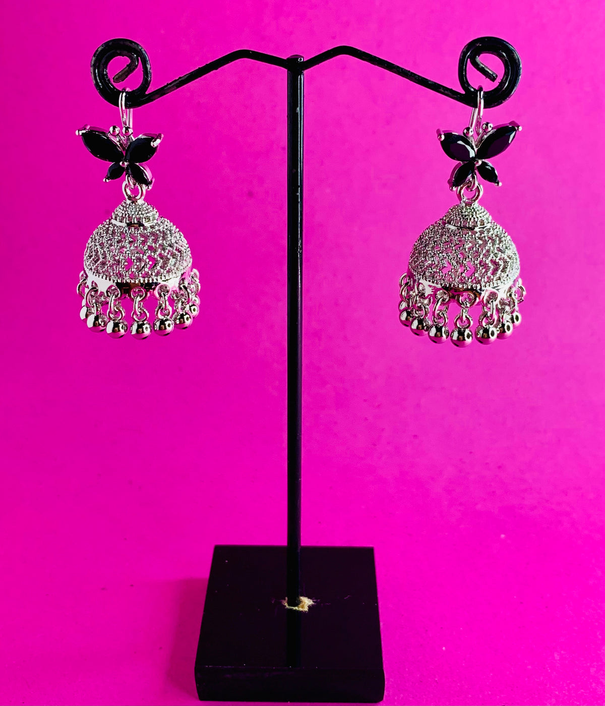 SILVER FLORAL JHUMKA