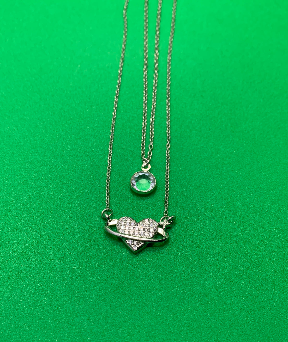 ORBIT HEART NECKLACE