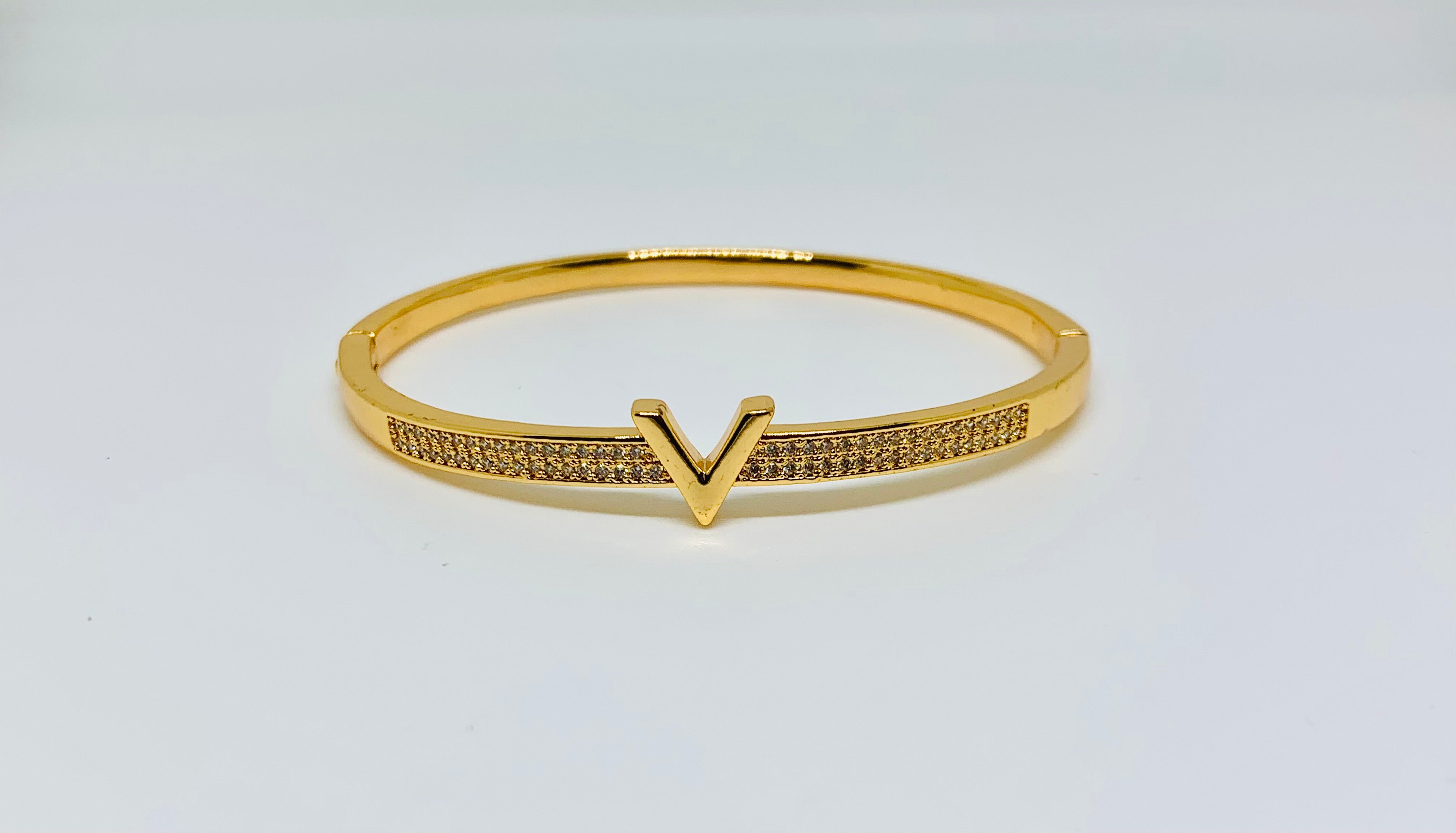 V-Icon Bangle