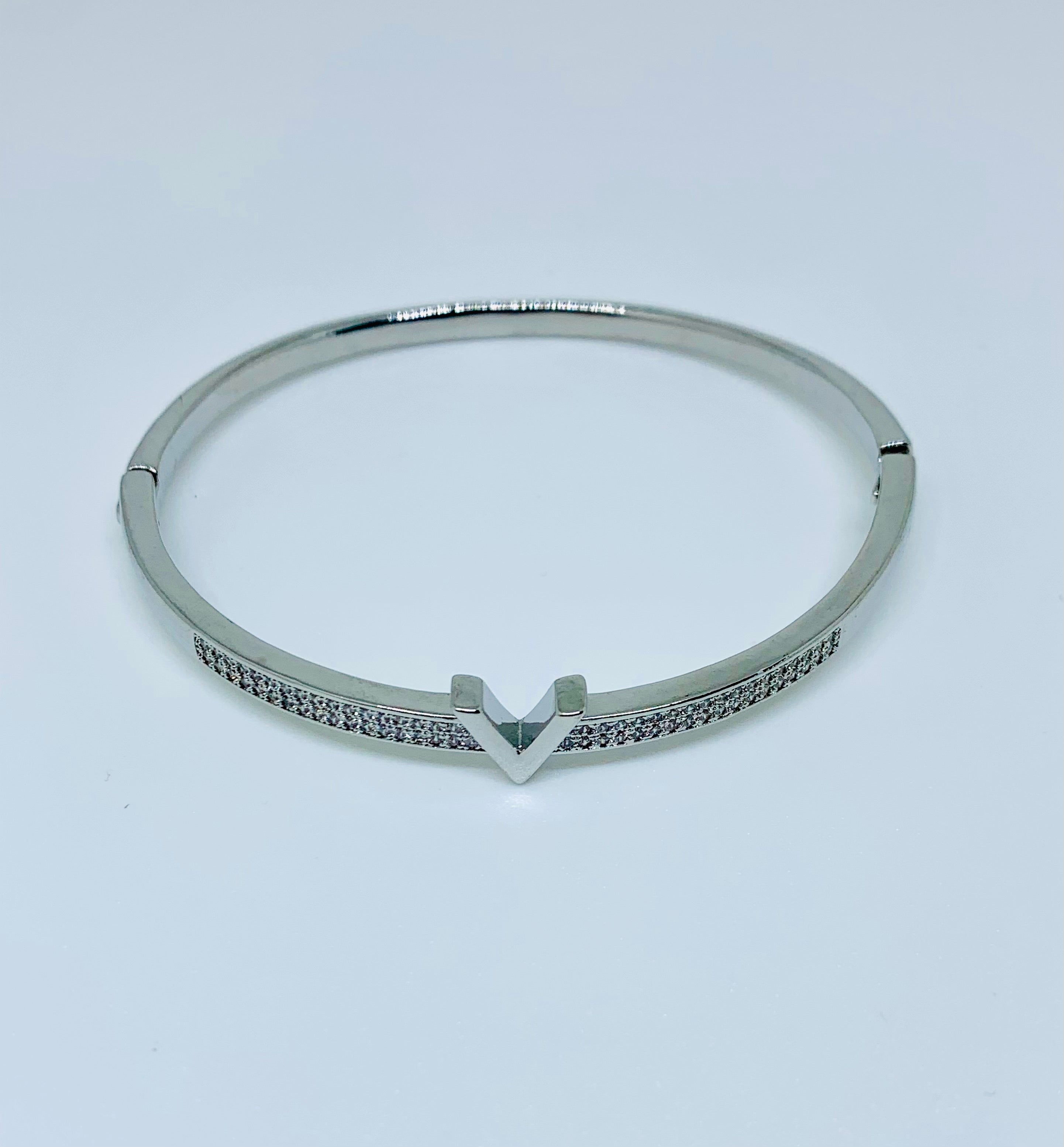 V-Icon Bangle