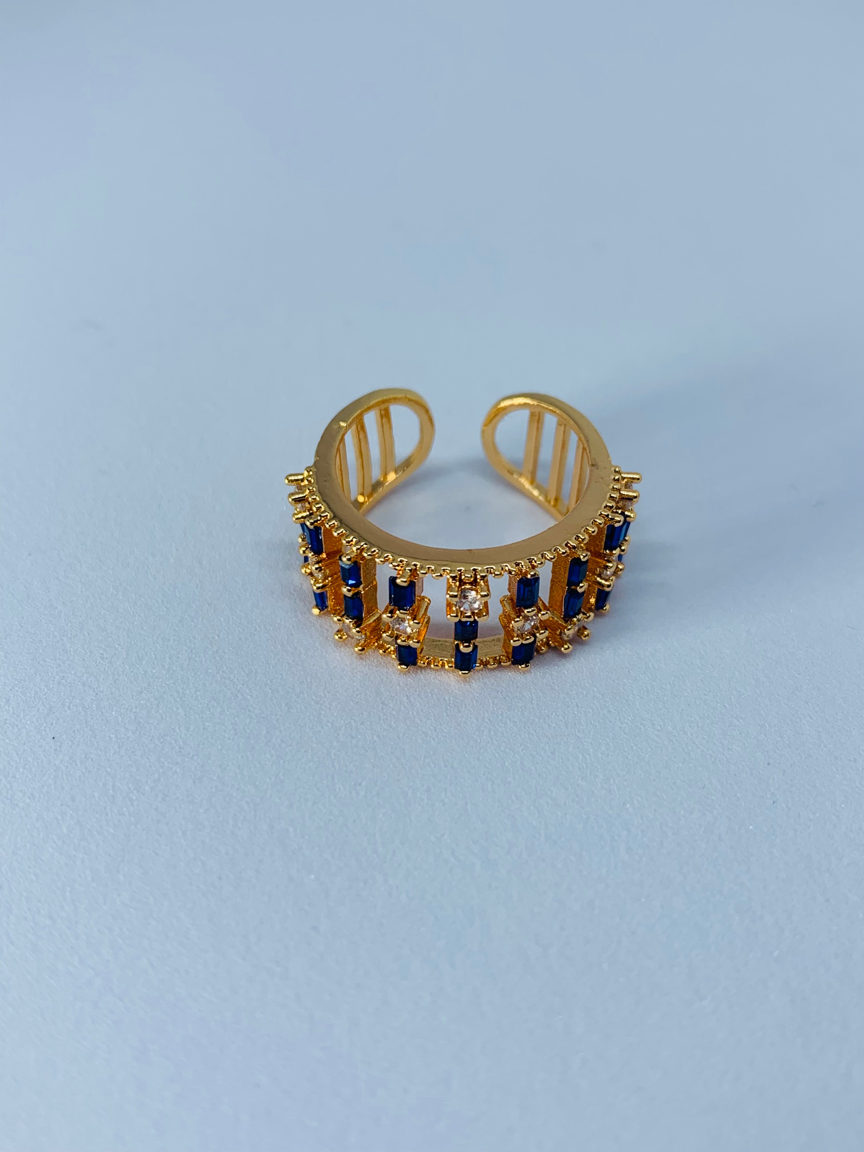 ROYAL ORBIT RING