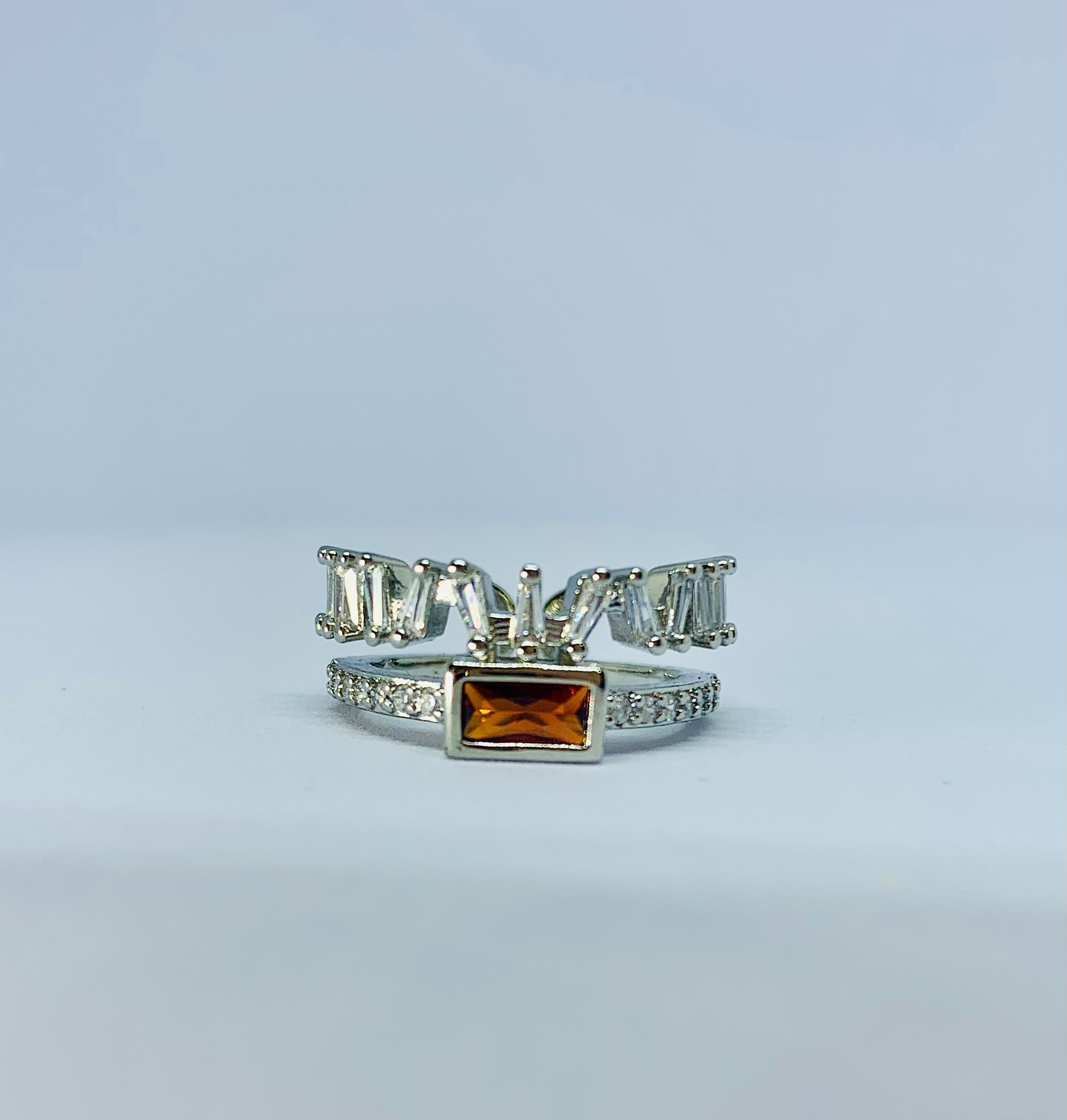 GEOMETRIC PRISM RING