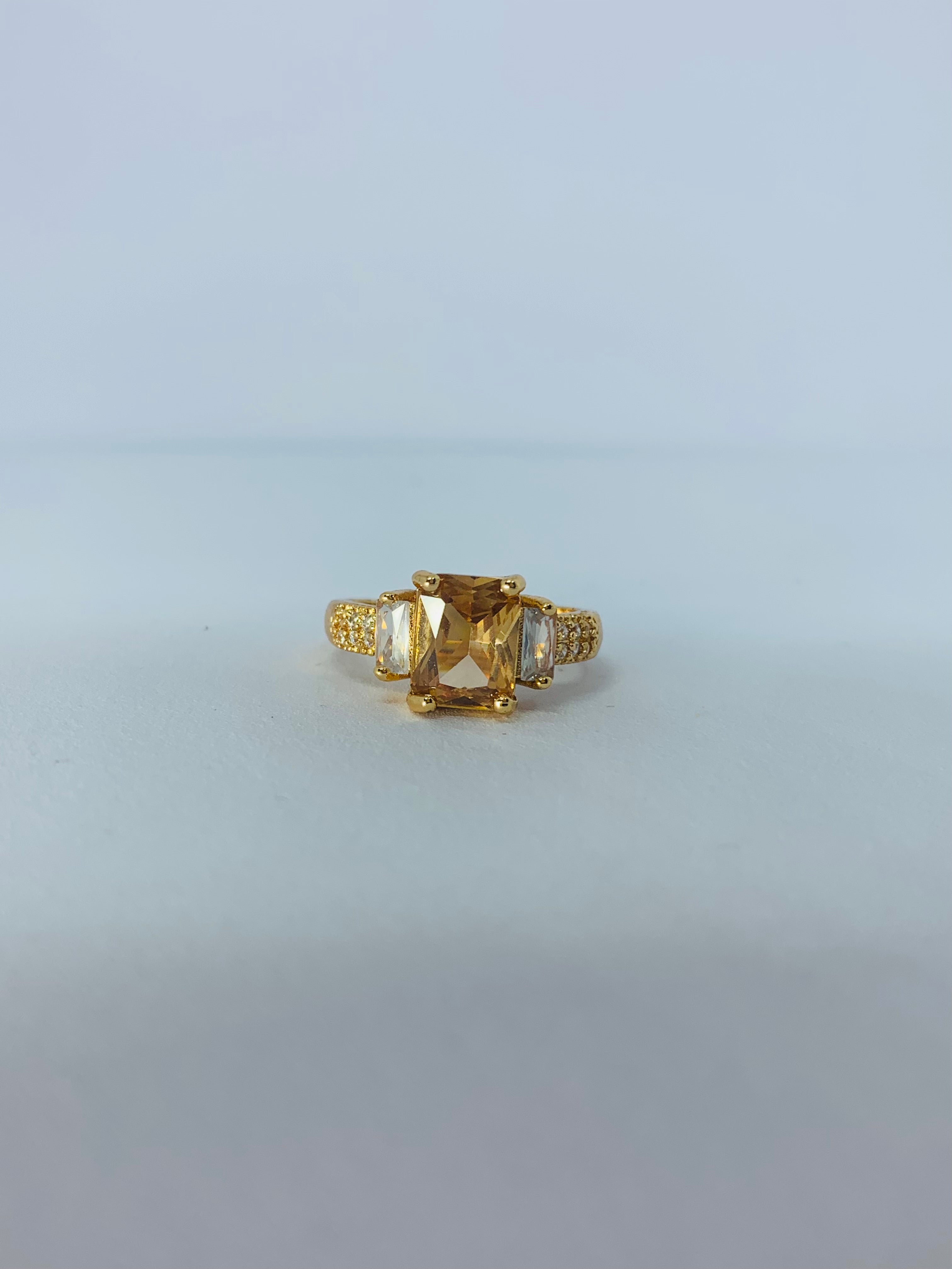 RECTANGLE STONE RING