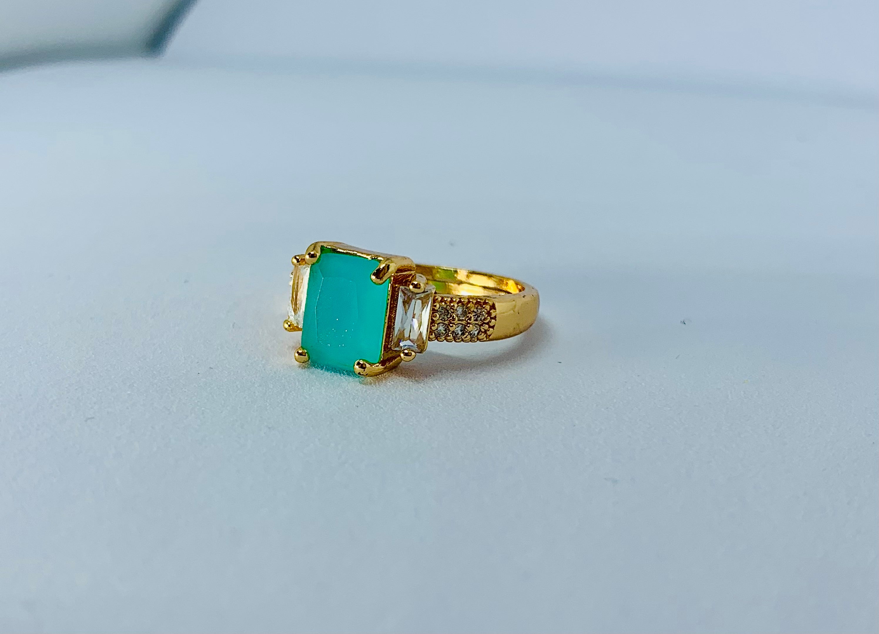 RECTANGLE STONE RING