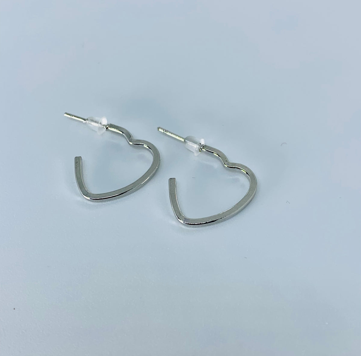 SILVER HEART HOOPS