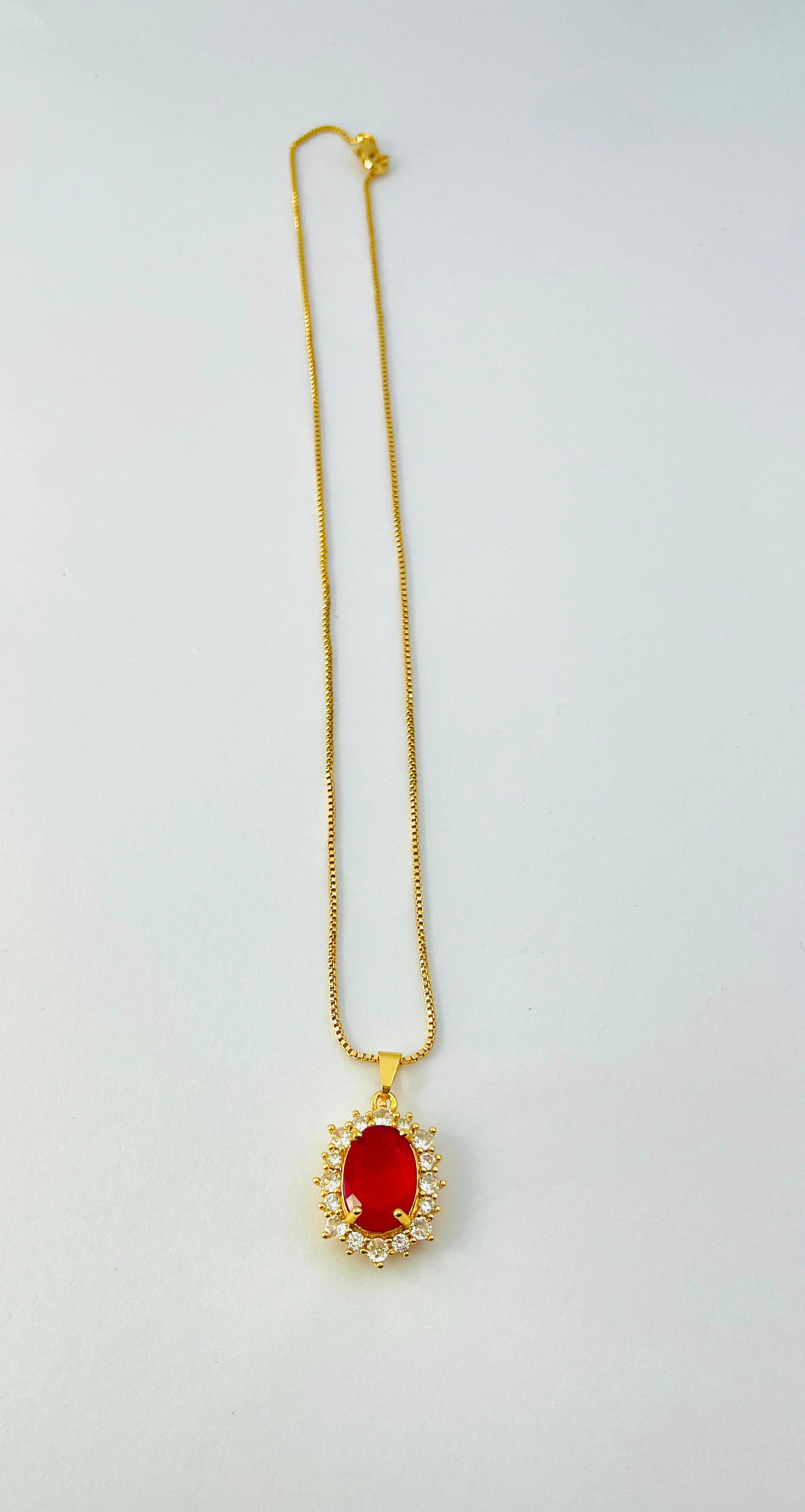 SAPPHIRE CROWN NECKLACE