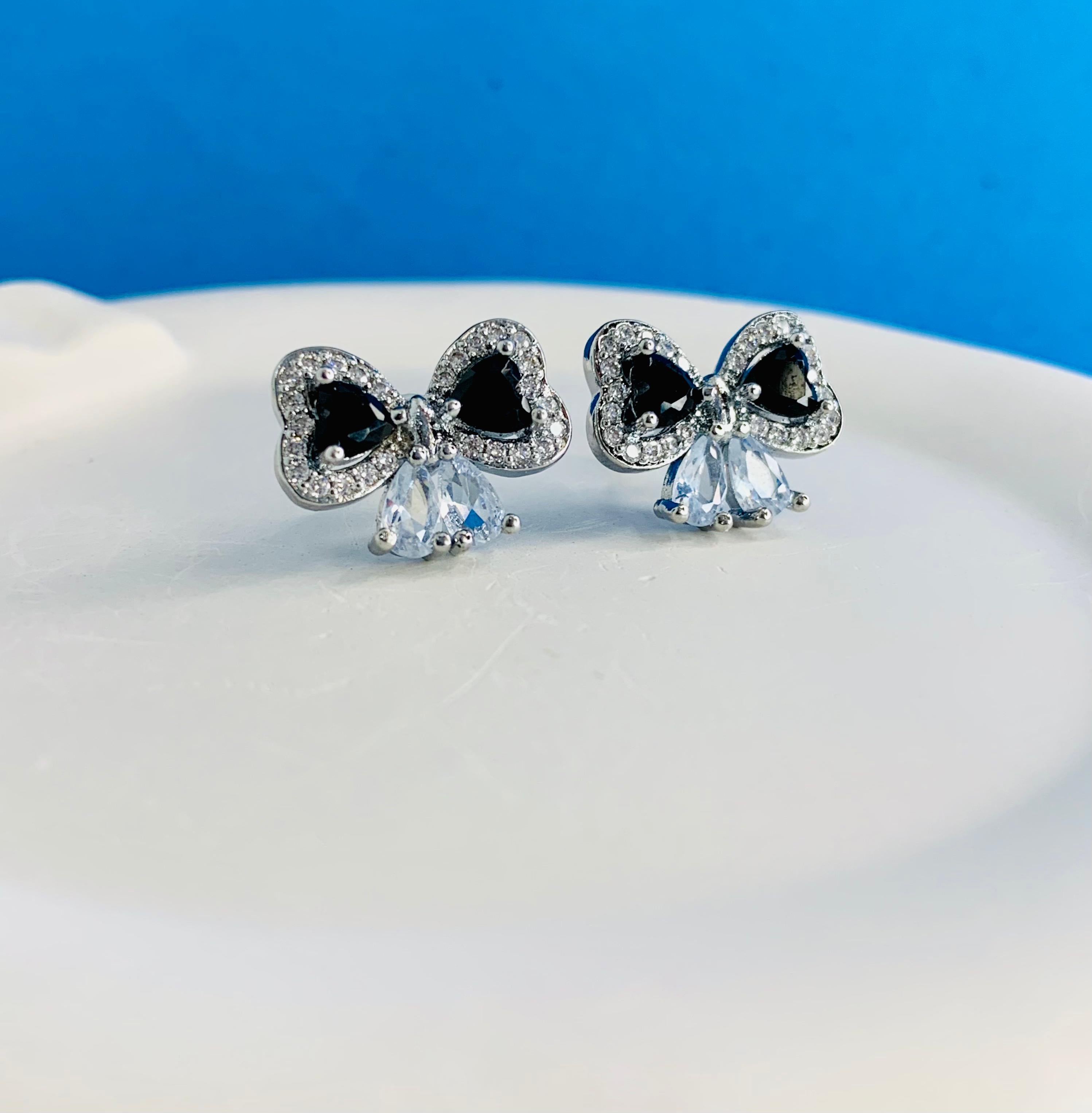 ELEGANT BOW EARRINGS